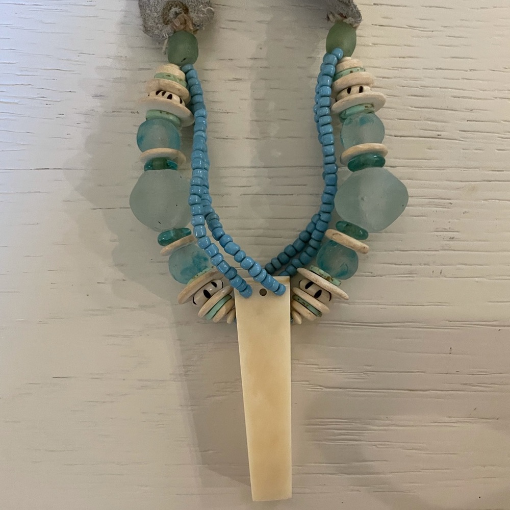 Gorgeous Twine and Twig layering necklace